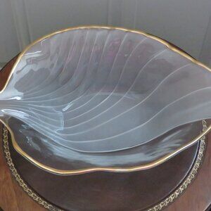 *Vintage* Leaf Shape Frosted Glass Fruit Bowl Gold Rim (K482)